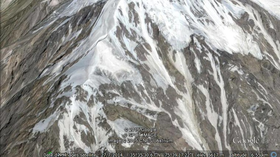 Khusargang Peak 6050m. best for a short adventure missions. only 7 days climbing ,1 hour drive from Skardu city...