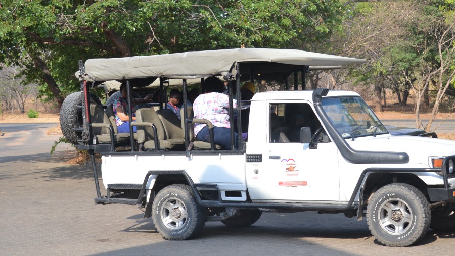 Game drive along chobe river