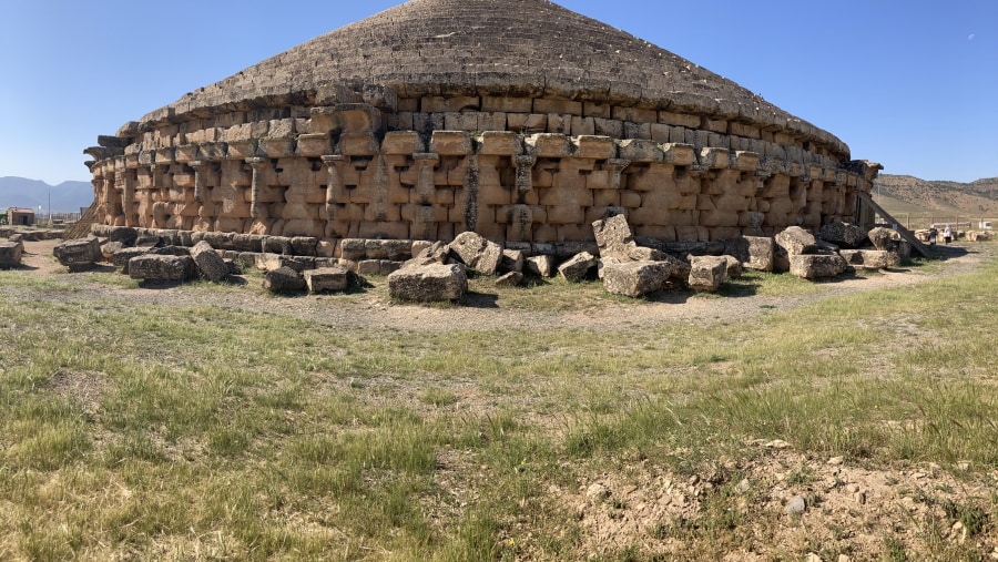 Tour to Tipaza, Timgad and Djemila