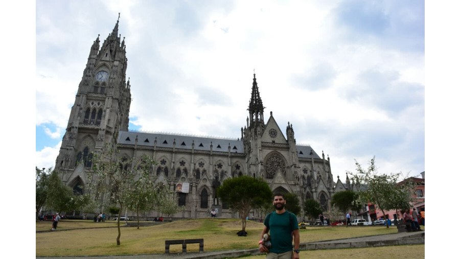 La Basilica Church