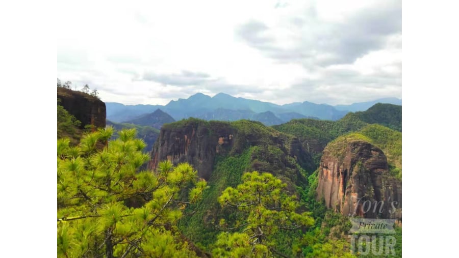 Thousands Turtle mountain