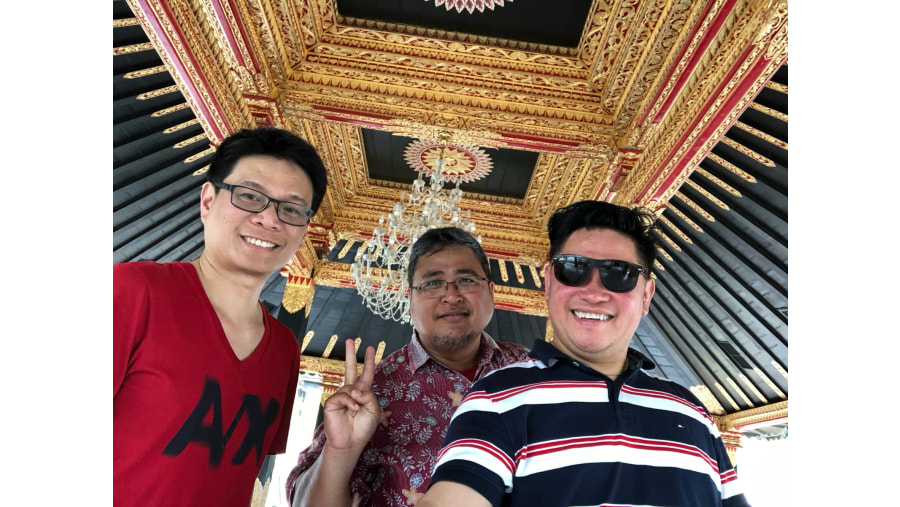 At The Royal Palace, With My New Pinoy Friends