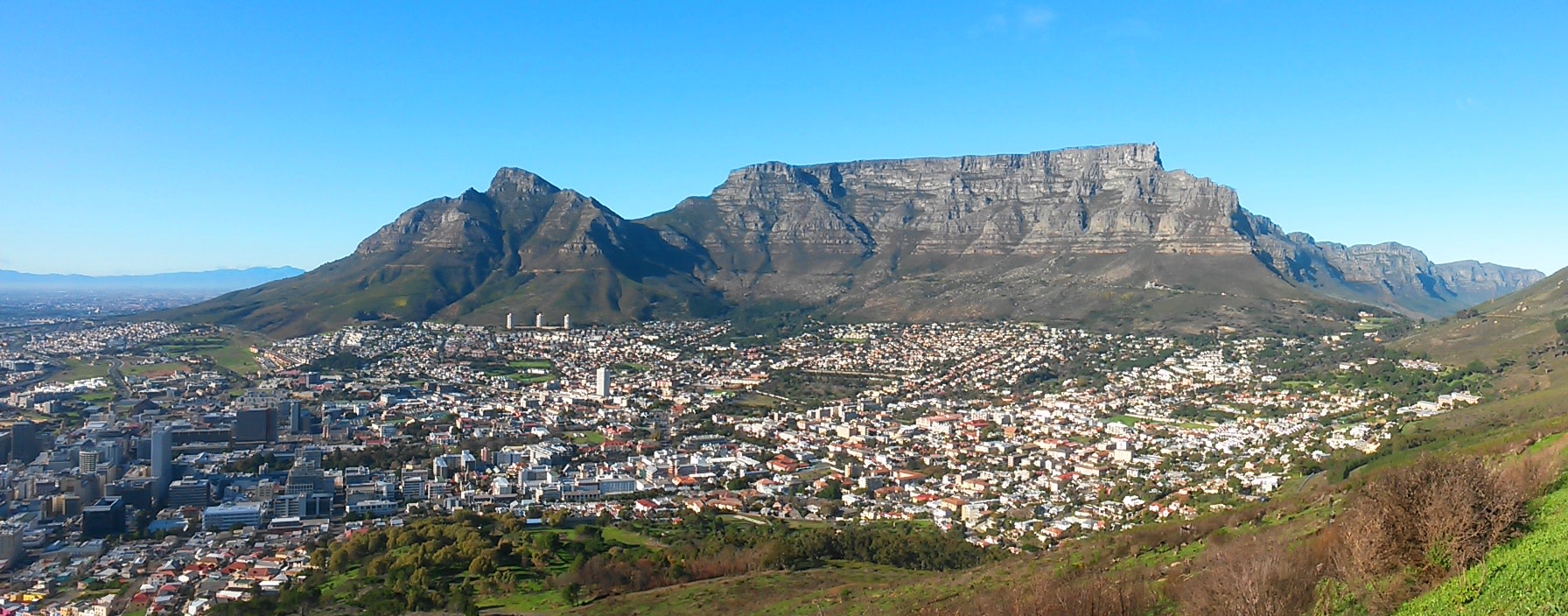 Table Mountain overlooking Cape Town