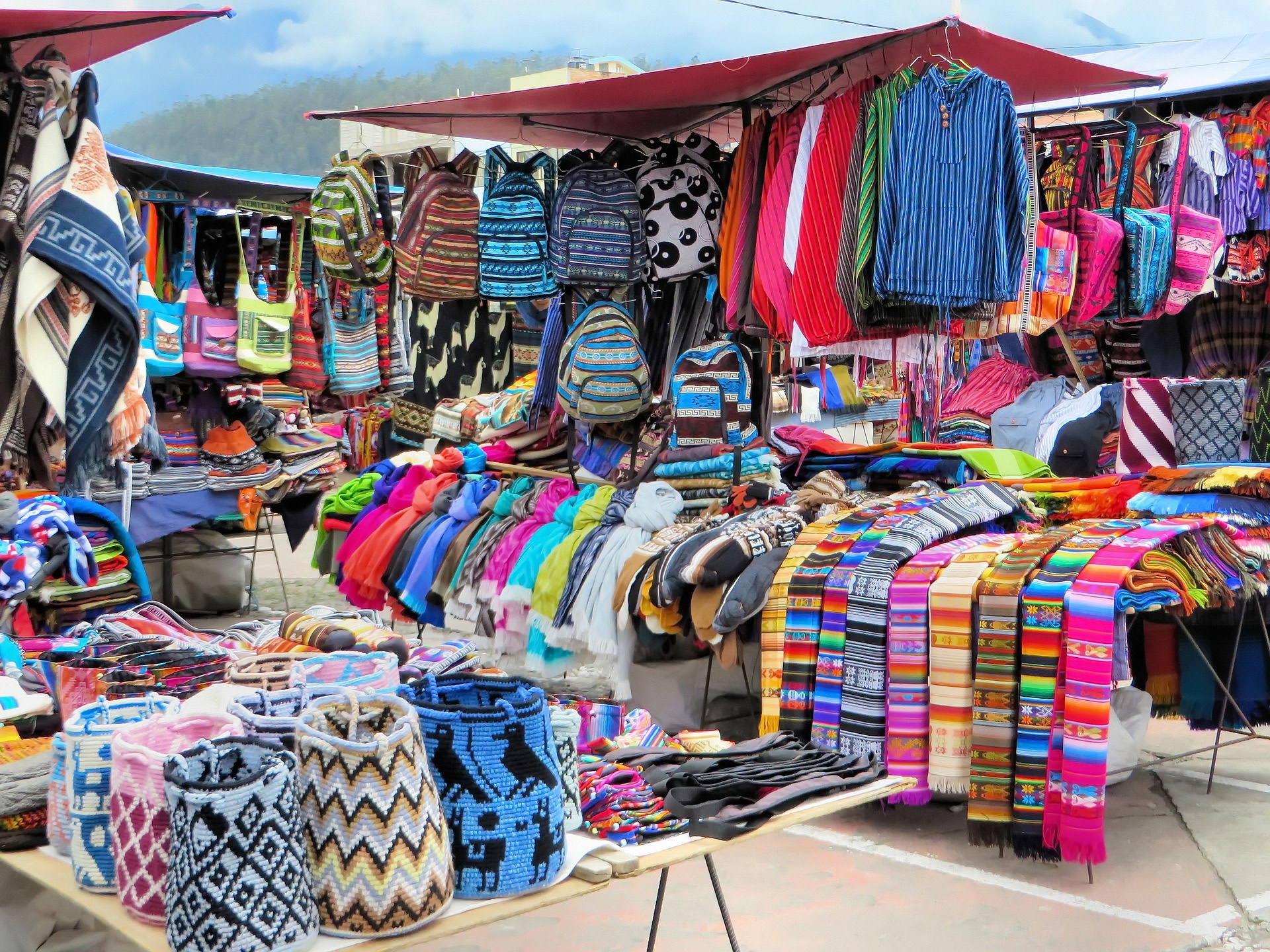 Quito, Otavalo, Cotacachi 8 hours Private Tour Package Shopping