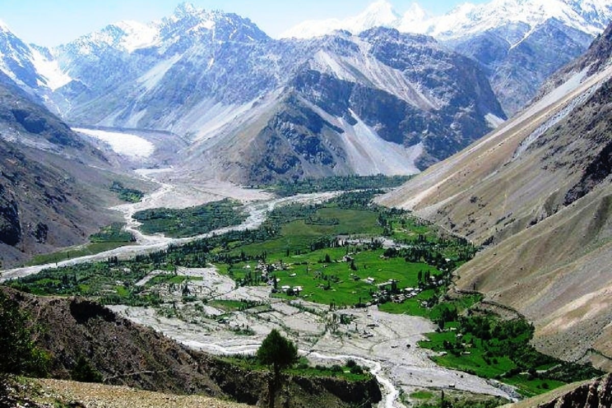 Gilgit, Hunza hour Private Tour Package Trekking, Culture and