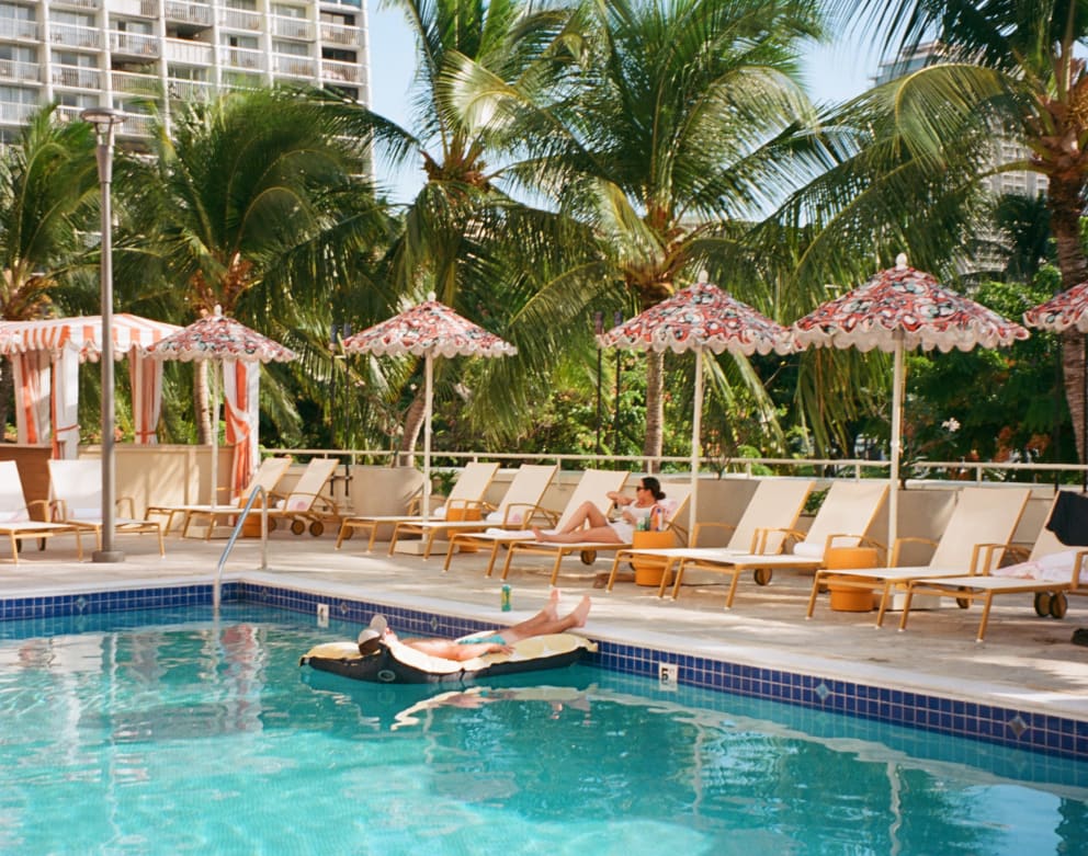 Waikīkī Swim and Social