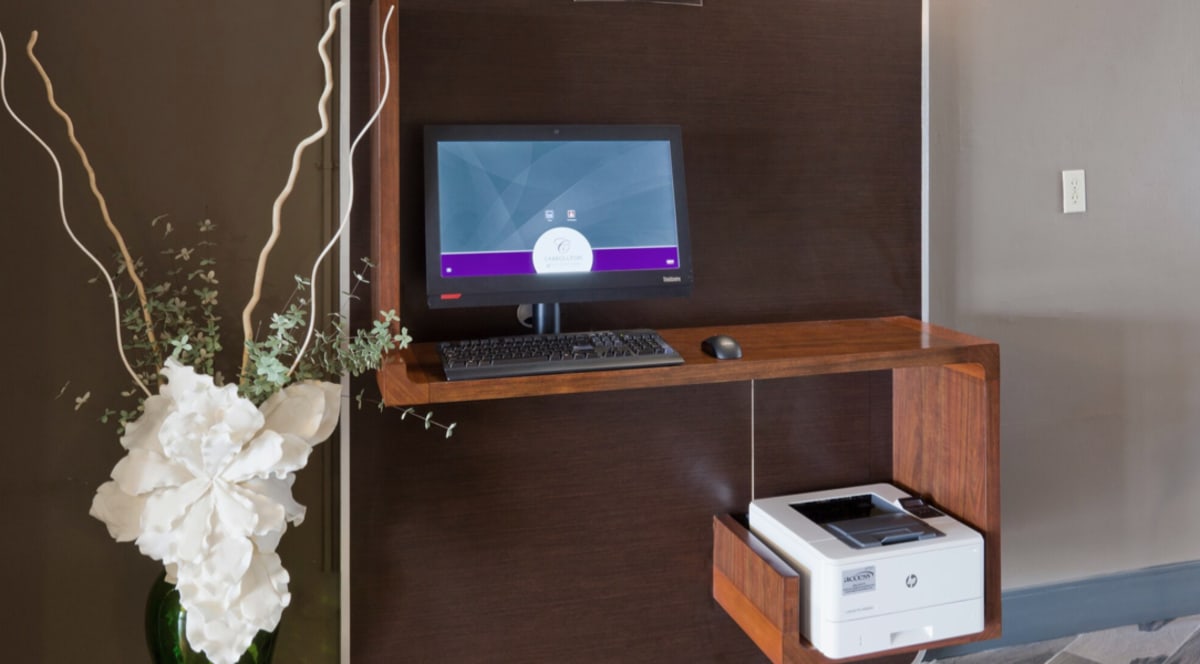 Business_Center_Computer