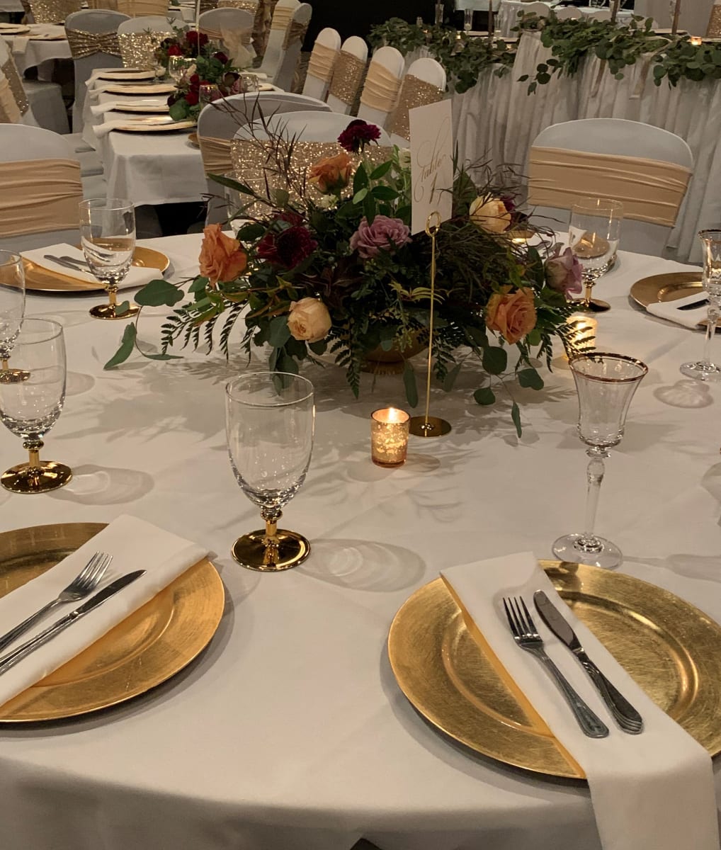wedding table details