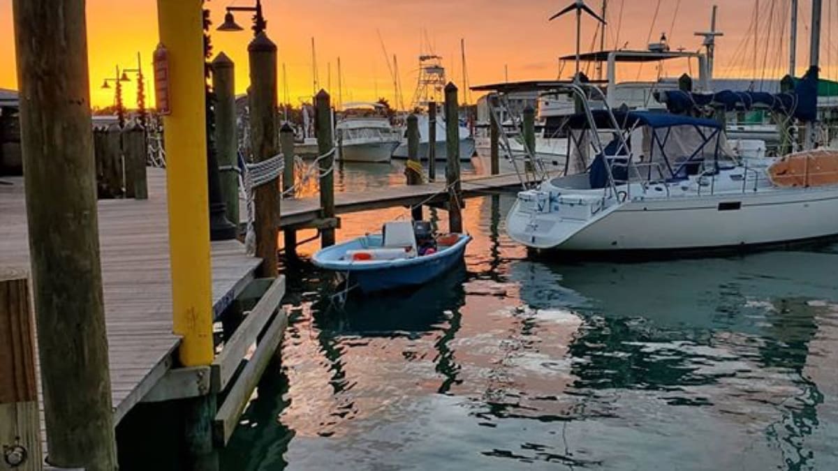 Sunset-by-the-Pier