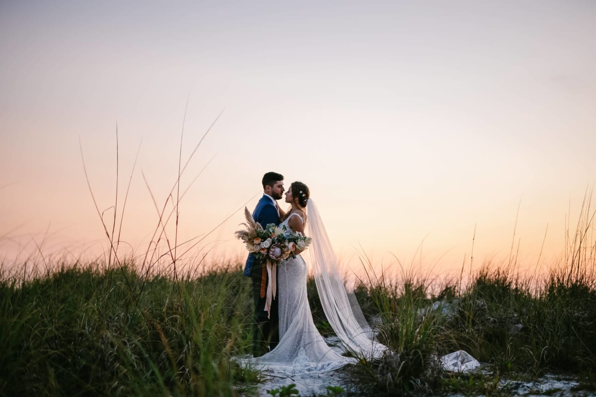 Postcard Inn Wedding Packages