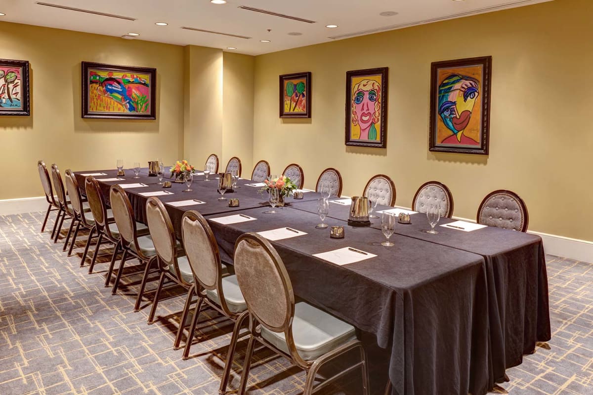 meeting-room-art