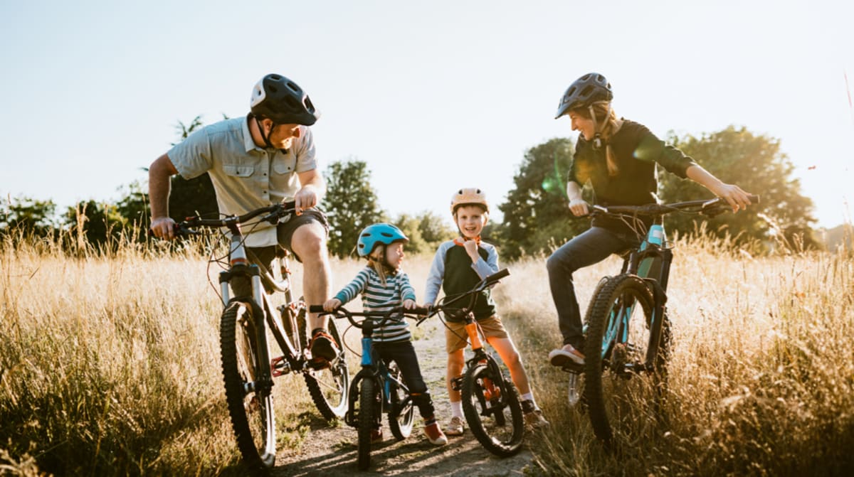 family-mountain-biking