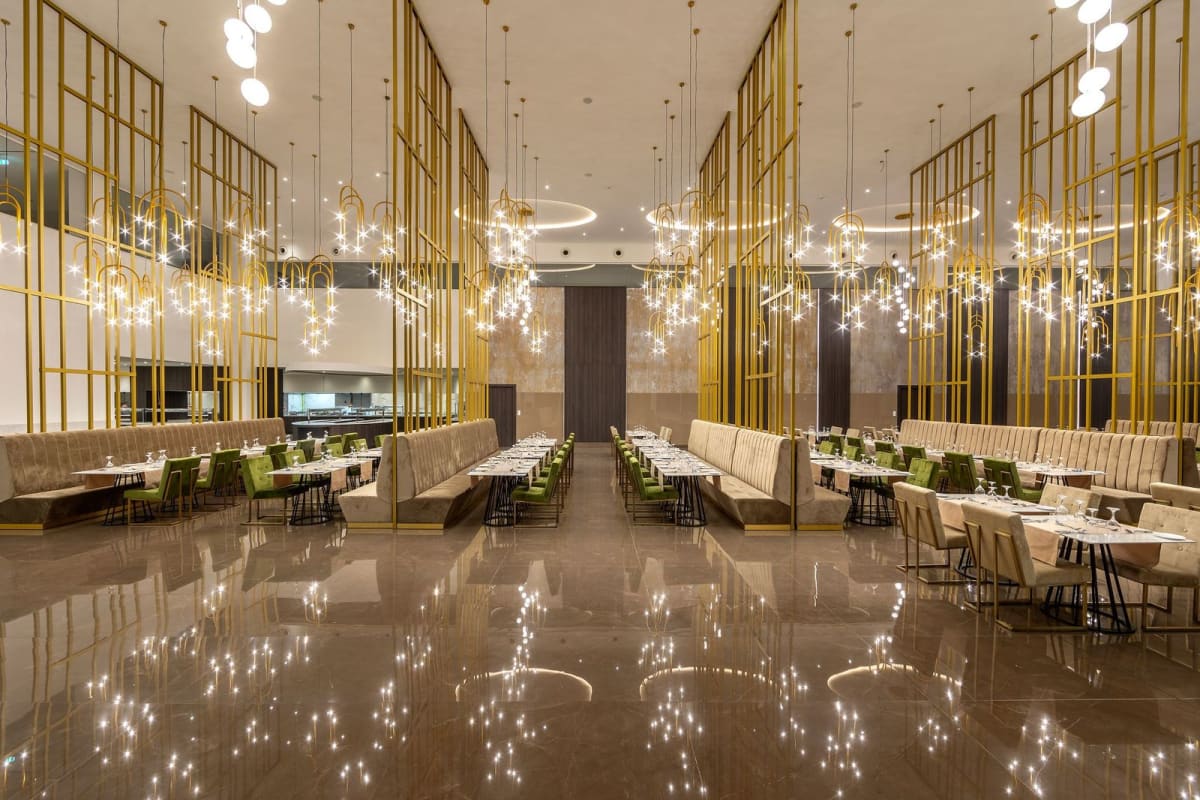 restaurant