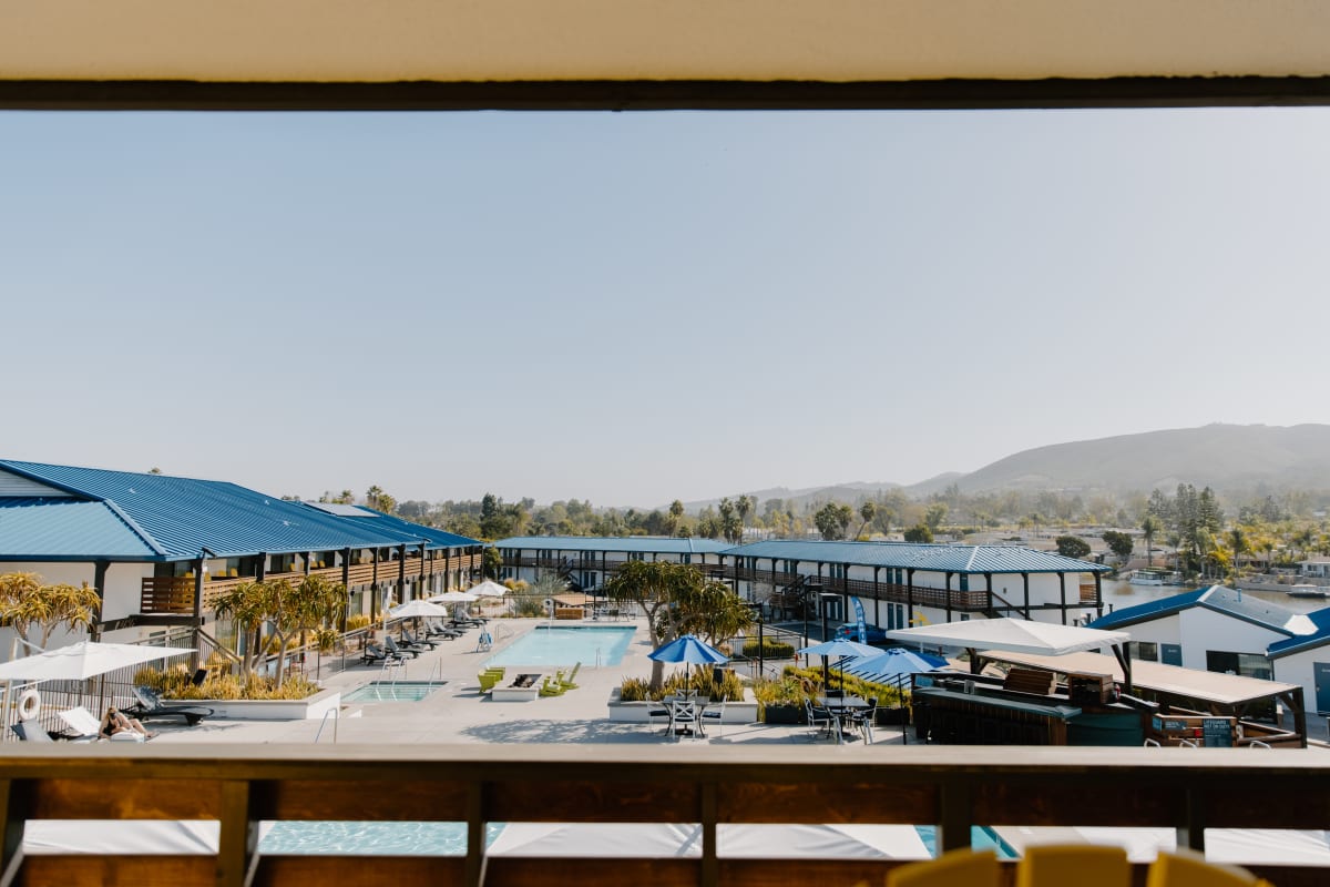ADA Premier Pool View Studio