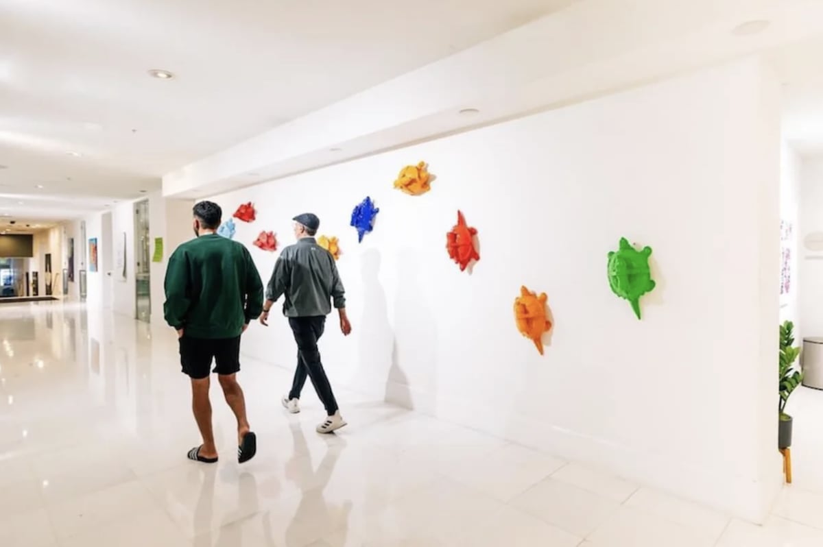 sagamore-artwork-on-hallway