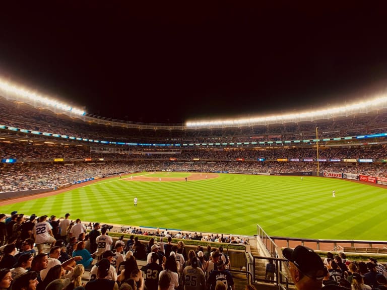 Yankees Stadium crowd