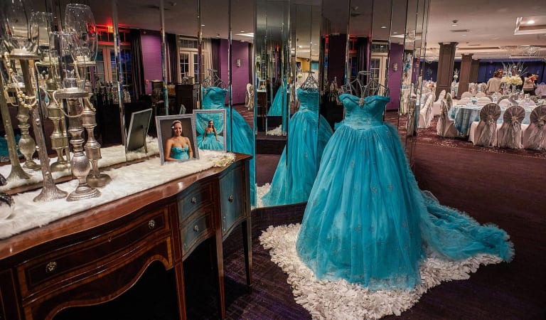 16th foyer dress