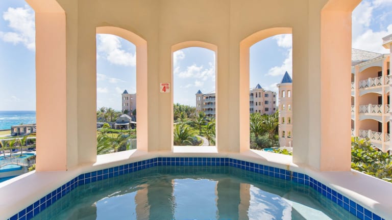 Plunge Pool