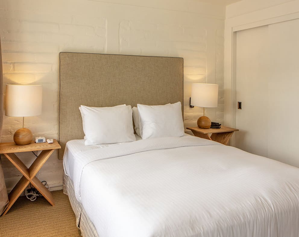 First Floor Queen ADA Room