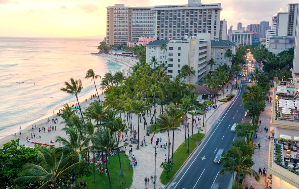 Waikiki Walking Food Tour of Kalakaua Avenue