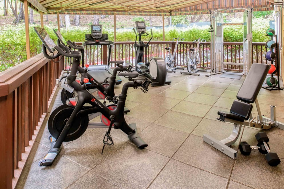 toll-house-hotel-public-fitness