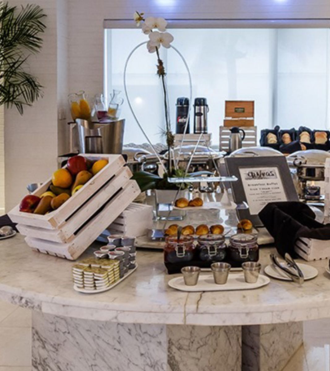 Sagamore Miami Beach Dining Setup