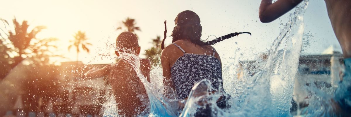 kids-playing-in-water