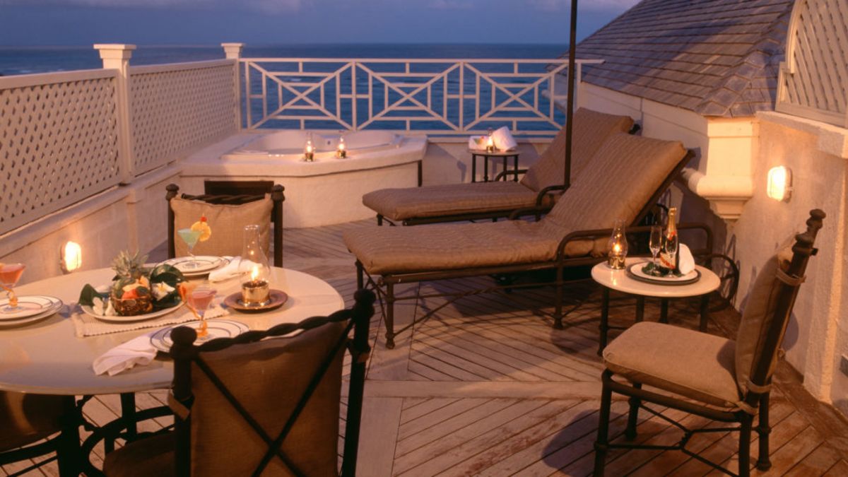 Typical Ocean View Penthouse - Roof Terrace