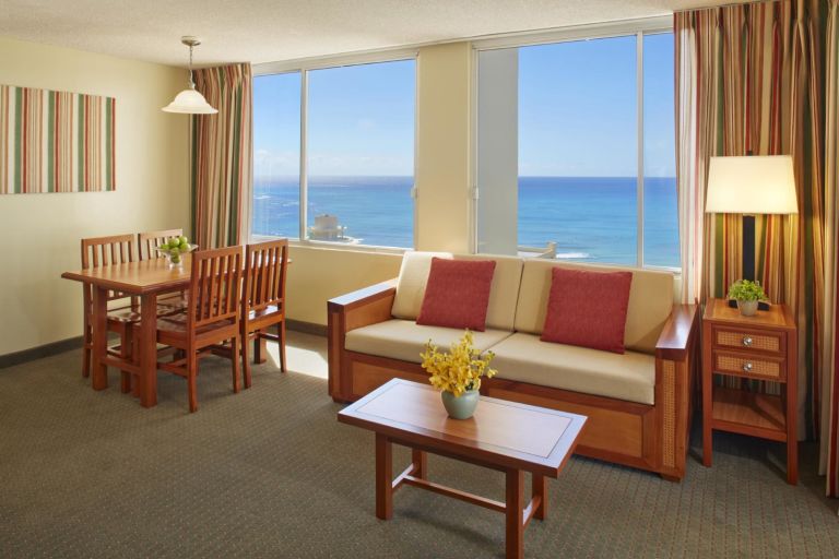 Pacific-Monarch-1-Bedroom-Kitchenette-Ocean-View-A