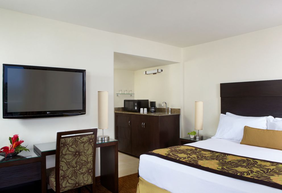 room.room_image.alt
