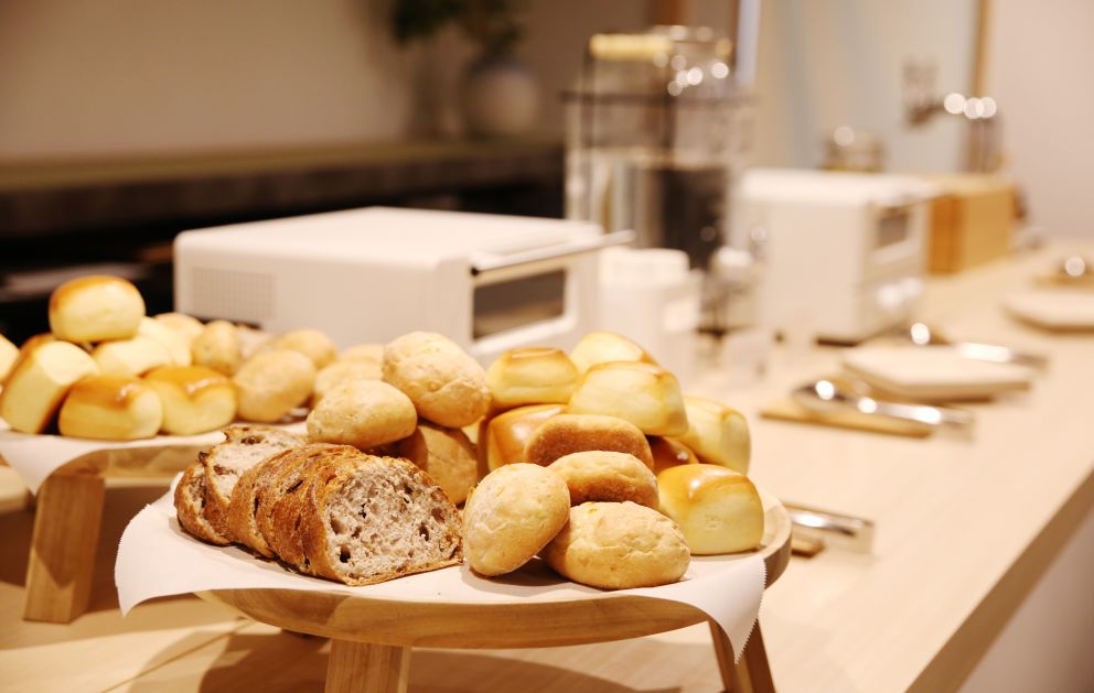 Free breakfast