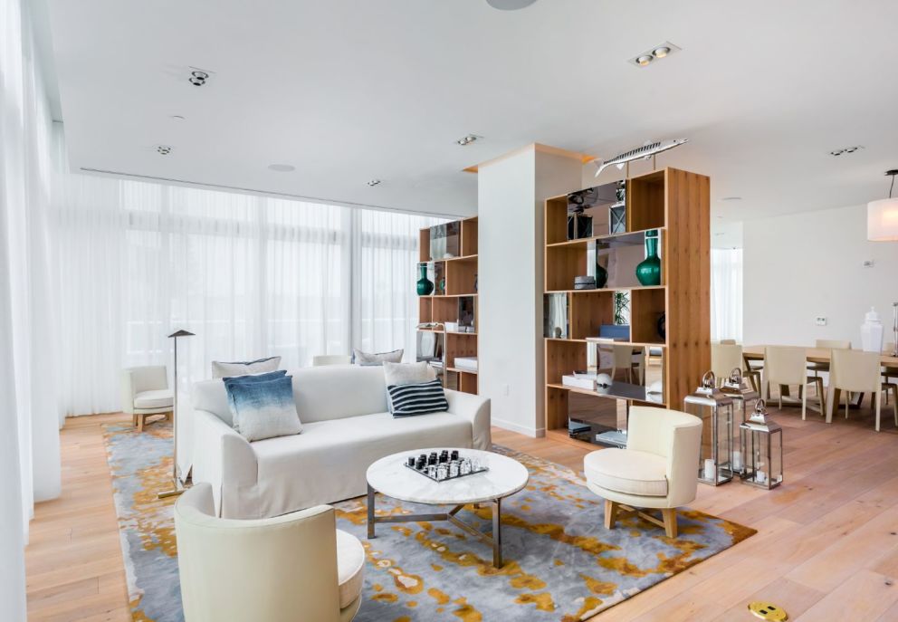Gale Fort Lauderdale Club Room