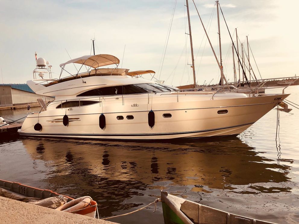 Boat and stay package from Oceans Edge Resort and Marina