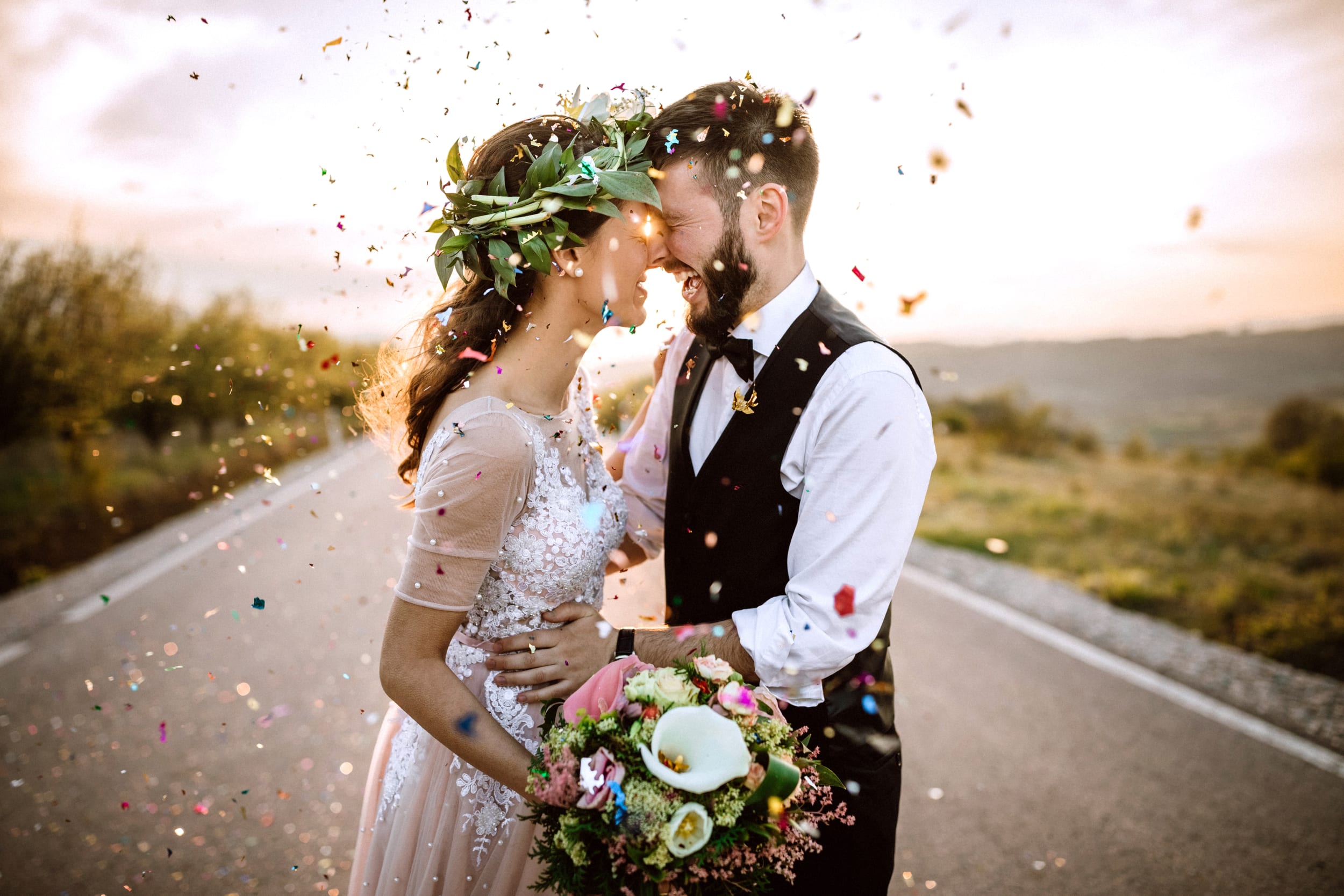 Just-Married-Couple-at-desert-road