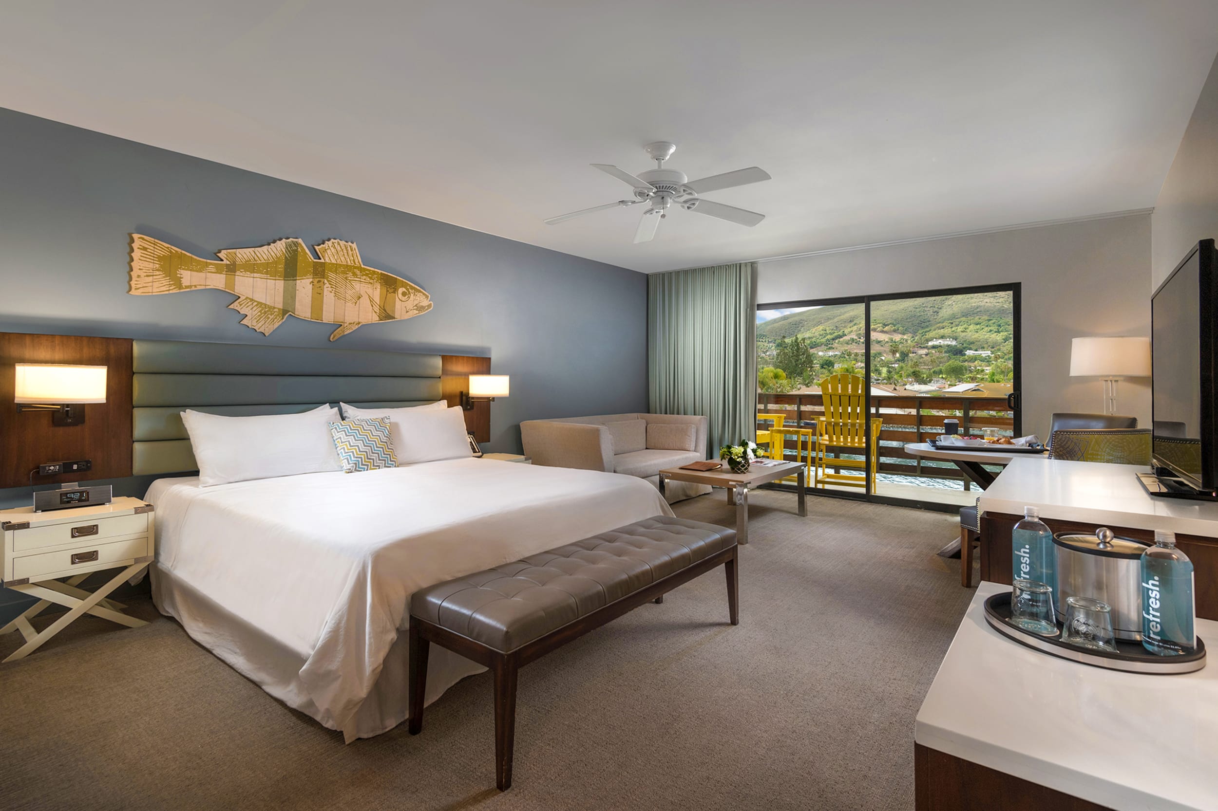 Room Interior LakeView