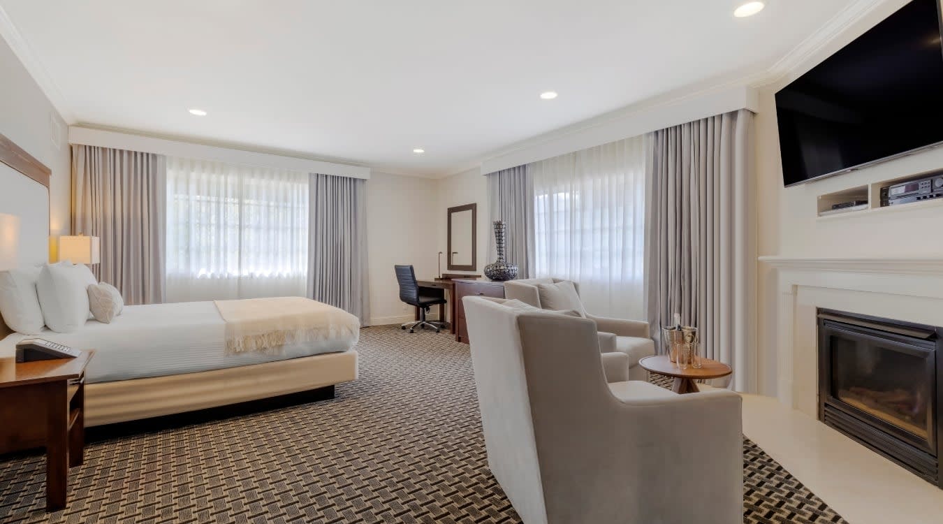 Executive King Suite