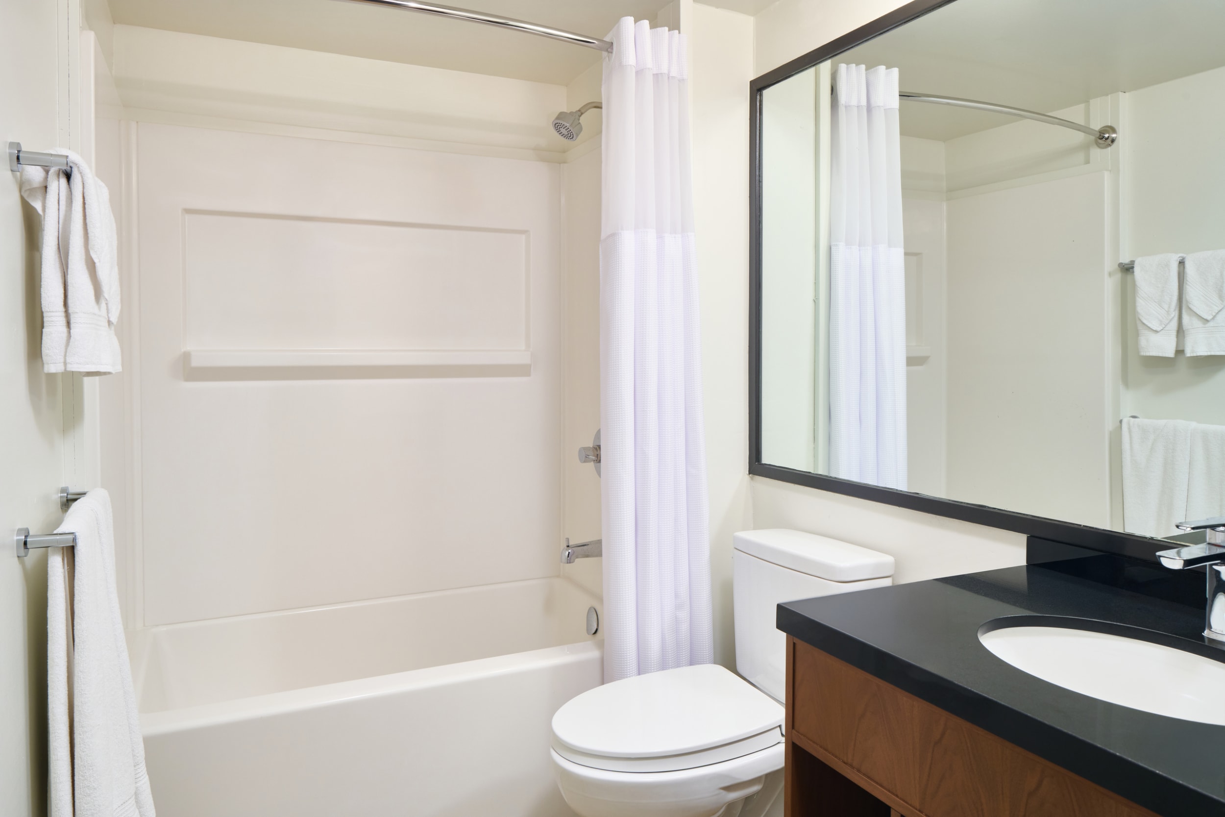 Bathroom - 005