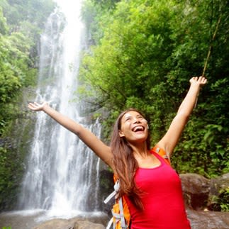 MAKAHIKU FALLS
