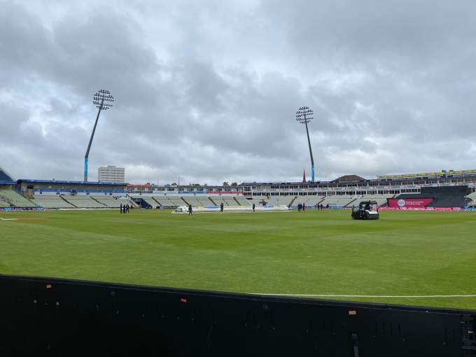 Trent Bridge Live Live railway, railroad, trams & stations webcams worldwide. trent bridge
