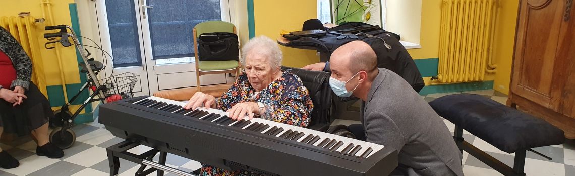 DF pour les seniors à l'EHPAD de Poitiers