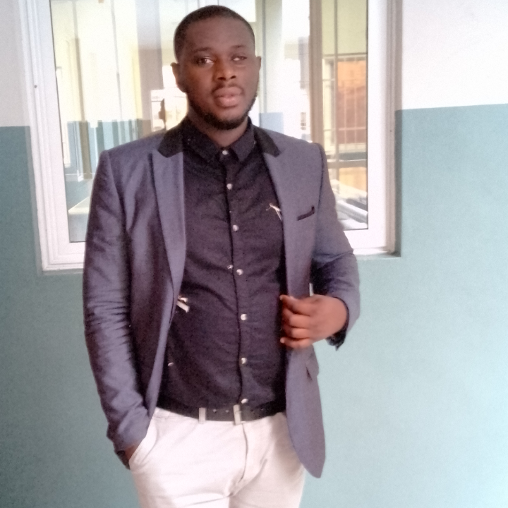 {{rater.commenter.first_name}}