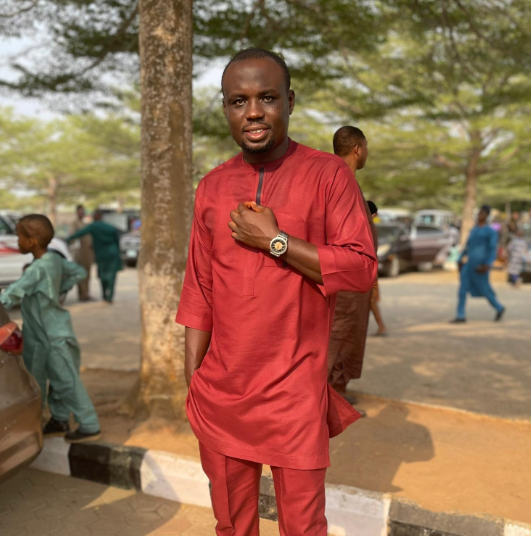 {{rater.commenter.first_name}}