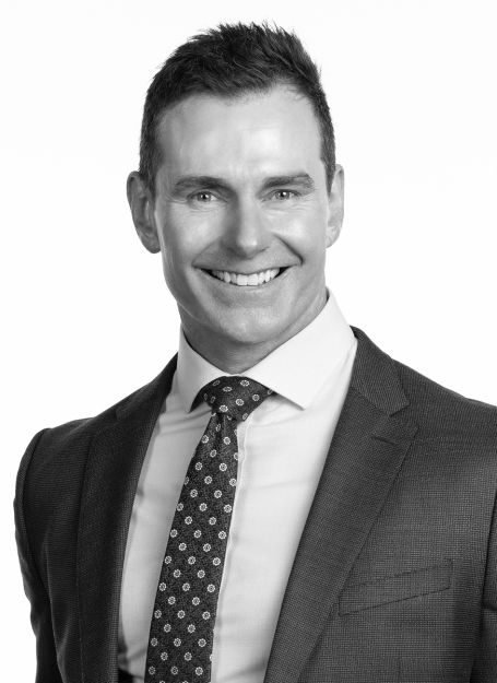 Troy MacMillan