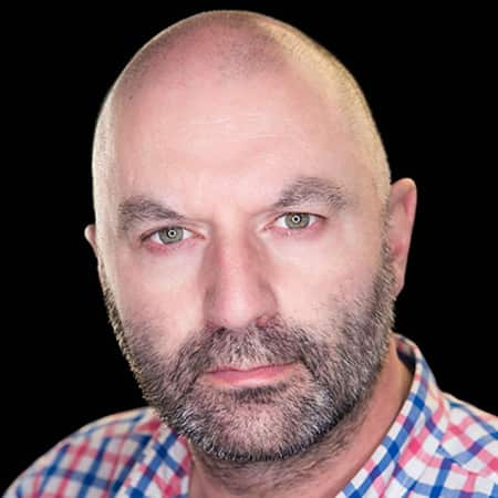 Headshot of Ian Macauley
