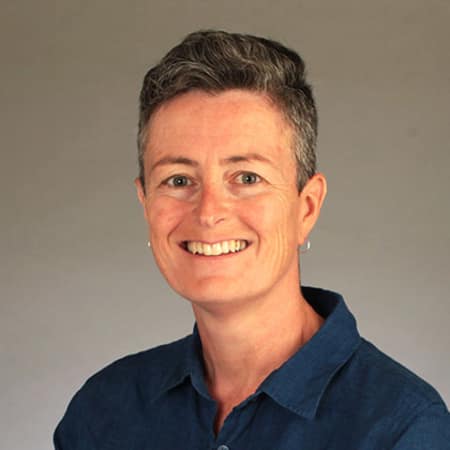 Image of Alison Barnes.