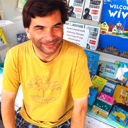 Link to Anthony Clavane's profile.