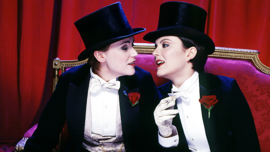 About Tipping the Velvet Tipping the Velvet Drama Channel