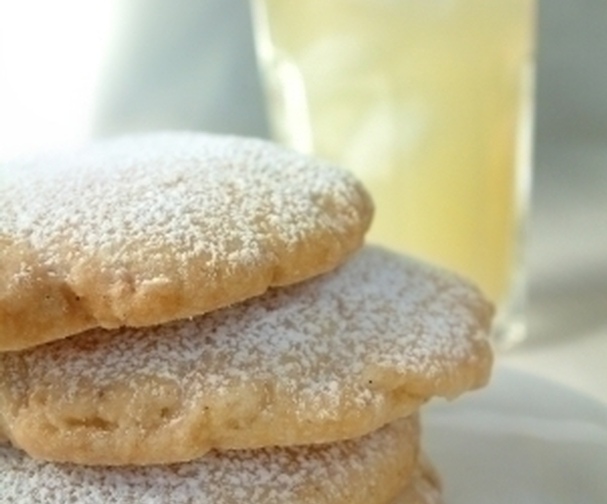 lemon-biscuits-good-food-channel-recipe-lemon-cookies-lemon