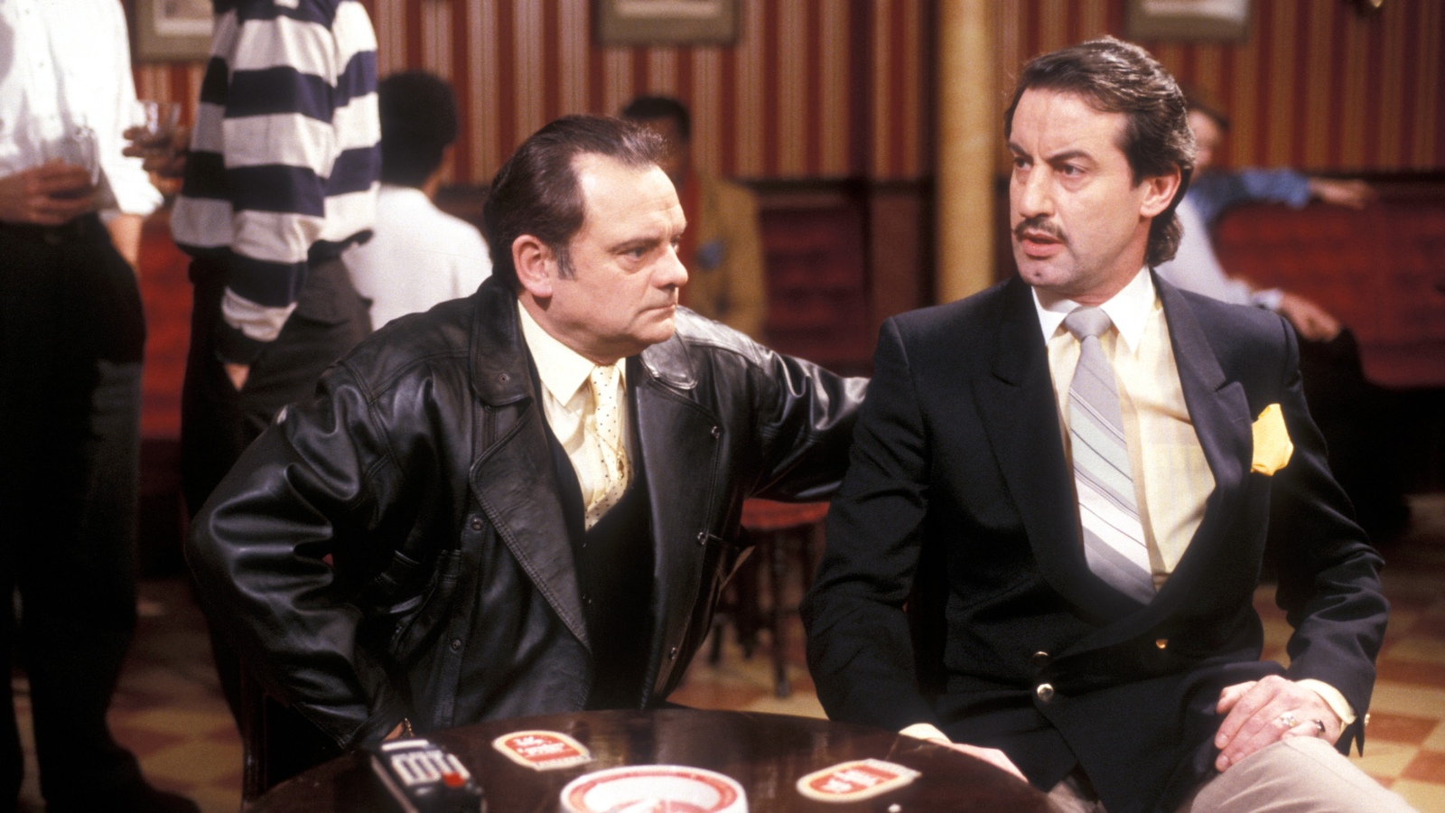 Chandelier Scene Only Fools And Horses Musethecollective Only Fools And Horses The Chandelier Sketch Musethecollective
