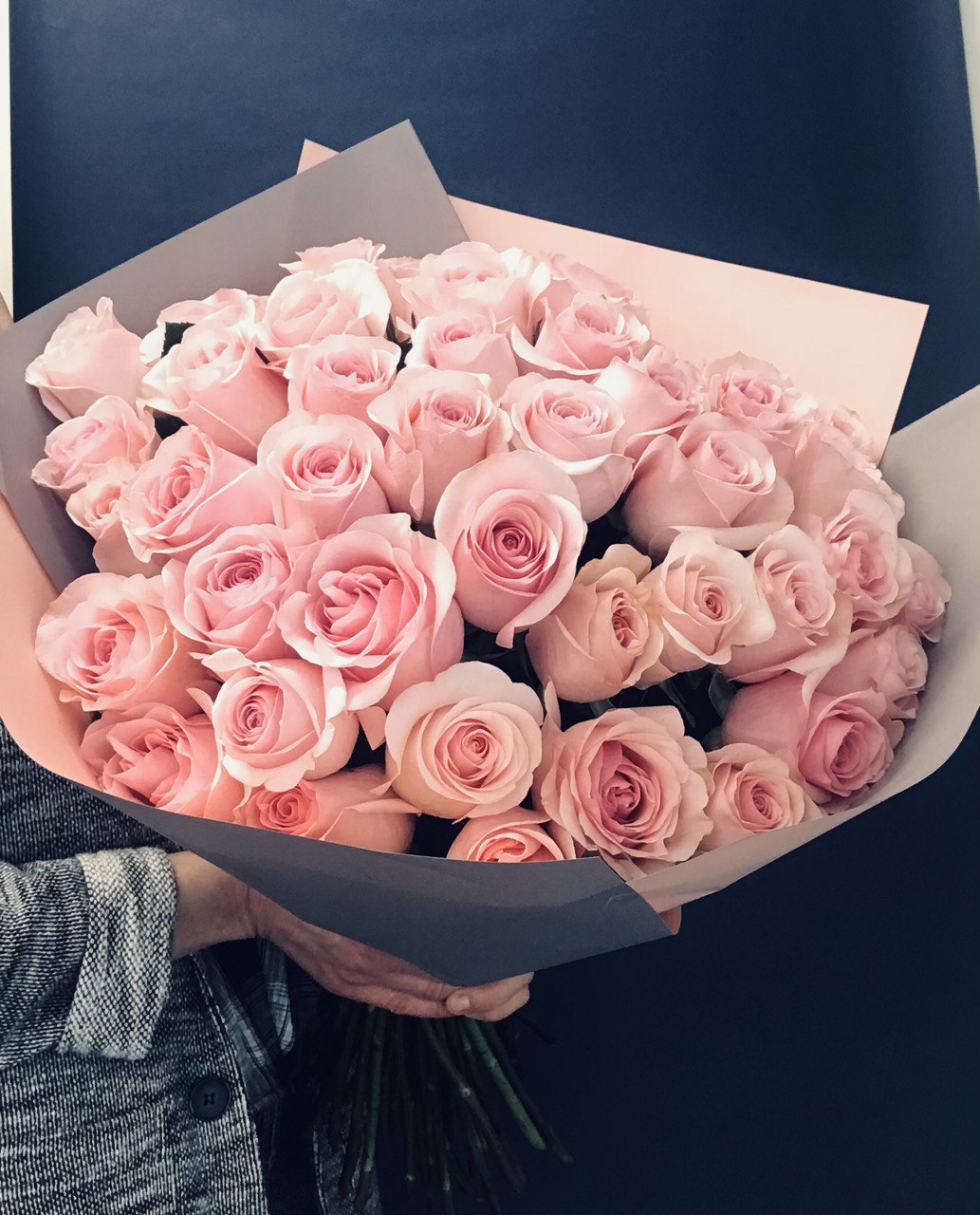 99 Red Roses Bouquet - Same day flower delivery